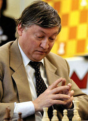 Анатолий Карпов сыграет в шахматы с заключенными  
