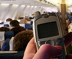В украинских самолетах разрешили пользоваться мобилками 