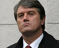 Ющенко распорядился беречь каждую волосинку на голове Пукача 