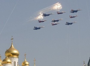 Столкнулись в воздухе два истребителя Су-27 