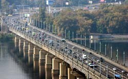 Киевский мост Патона откроют 1 сентября 