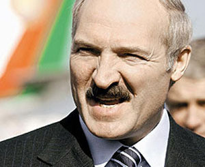 Лукашенко пригрозил, что уйдёт жить в землянку 