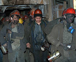 Из-за пожара в донецкой шахте эвакуированы 130 человек 