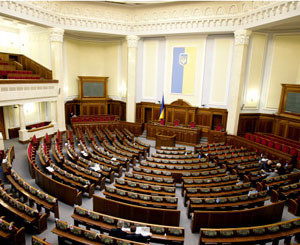В коалиции думают перенести заседания Рады в Украинский дом 