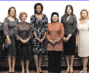 Саммит «Большая двадцатка»: первые леди вышли в свет 