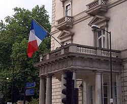 Посольство Франции купит здание в центре Киева 
