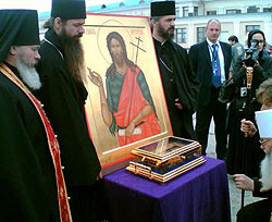 В Киев привезли мощи Иоанна Крестителя 