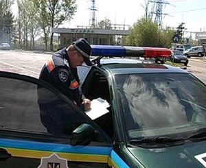 Тернопольский ГАИшник избил столичного милиционера  