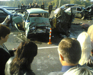 На харьковской трассе врезались Audi и Жигули: пострадали 5 человек  
