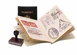 Молдаванам разрешили ездить в Румынию без виз 