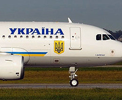 Из-за поломки самолет Ющенко не смог вылететь из Абу-Даби 