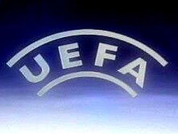 12 представителей УЕФА приехали на матч Украина-Греция, чтобы следить за порядком 