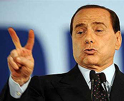 Сильвио Берлускони назвали рок-звездой года 