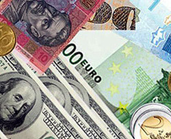 Доллар и евро стремительно дешевеют 