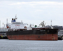 Трое моряков с танкера «Cancale Star» вернулись в Одессу  