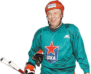 Фетисов вернулся в хоккей в 51 год! 