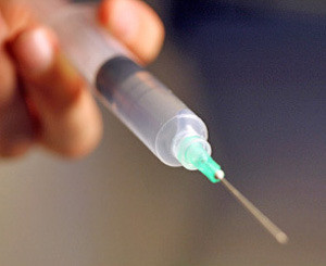 Украина настояла на проведении клинических исследований вакцины, предоставленной ВОЗ 