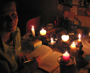 В Украине из-за непогоды без электричества остаются 106 населенных пунктов 