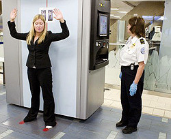 На новых сканерах в аэропортах разглядели детскую порнографию  