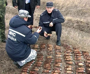 На военном аэродроме ЧФ России в Крыму нашли 185 немецких авиабомб 