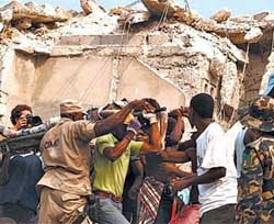 На Гаити уже 30 тысяч жертв, в том числе сотрудники ООН 
