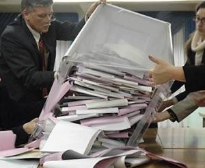 Киевский суд запретил менять списки избирателей в день выборов 