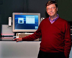 Билл Гейтс завел страничку в Facebook и Twitter  
