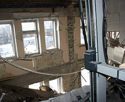 Луганскую больницу взорвали умышленно? 