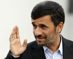 Ахмадинежад пошел на мировую 