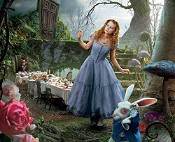 Кинотеатры отменили бойкот «Алисы в стране чудес» 
