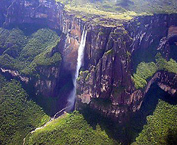 Самый высокий в мире водопад высох 