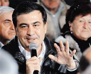 «Убитого» Саакашвили хотят судить за репортаж о «войне» с Россией 