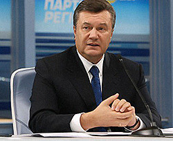 Янукович предлагает России закрепить гарантии безопасности Украины  