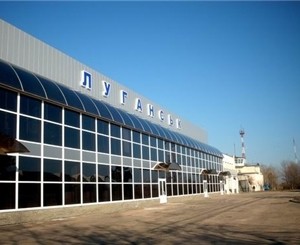 В Луганском аэропорту технику отрубило руку винтом самолета Обновляется
