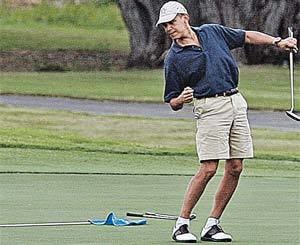 Обама предпочел гольф похоронам 