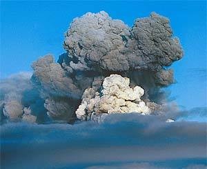 Откровение ученых: вулканического пепла над Европой не было 