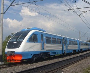 На майские праздники железнодорожники пустили еще 66 дополнительных поездов 