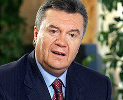 Янукович: ЕС отменит визы для Украины до конца года 