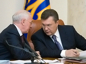 Янукович отчитал Азарова за 100 дней