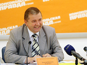 Министр Азарова: После 100 дней правительства люди получили то, что должны были получить
