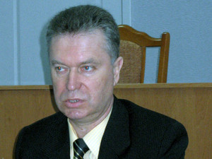 Мэр Терновки Евгений Бондарь: «Я защищал девушку, с которой пьяные хулиганы сорвали купальник»
