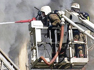Из горящего общежития МЧСники спасли 18 человек