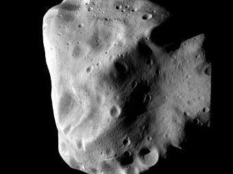 Ученые получили снимки самого большого астероида