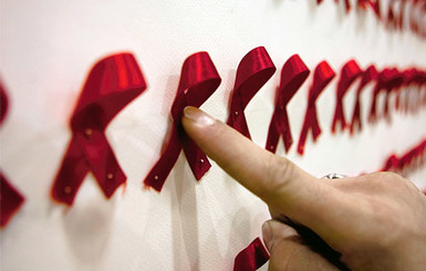 Украина попала в списки самых зараженных СПИДом стран
