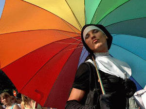 Начальство университета в США обязало студентку посещать гей-парады