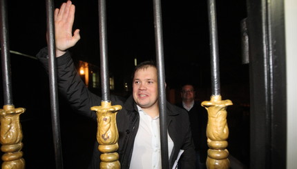 Адвоката Дениса Бугая  выпустили из СБУ 