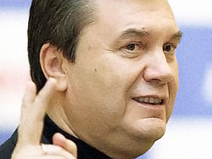 Янукович советует блоггерам не спешить на допросы в СБУ