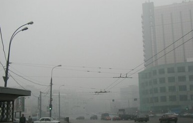 Москву снова укутало дымом от лесных пожаров