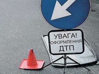 В Хмельницкой области столкнулось 7 автомобилей: погибли 2 человека, а 10 – травмированы