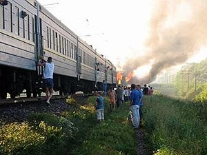 В Украине горят и дымятся поезда 